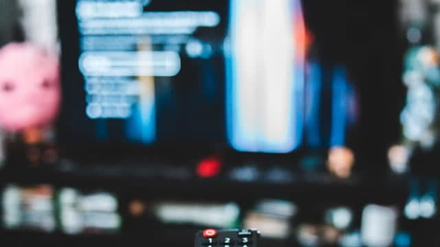 Warner Bros. Discovery: Risky Arbitrage Play After Ugly Quarter