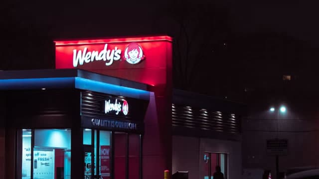 Wendy's Shares Surge On Reported Buyout Interest From Nelson Peltz's Trian