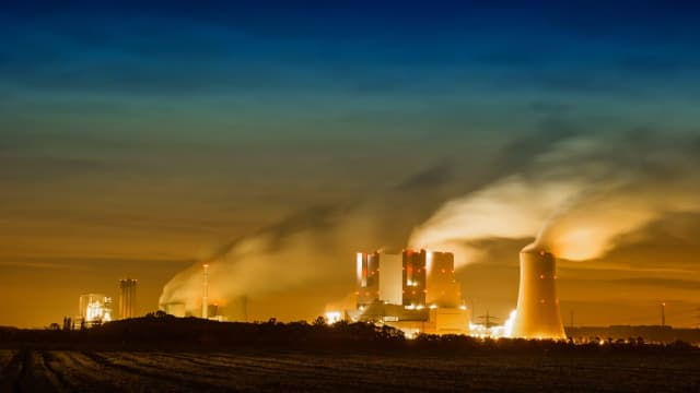 Crescent Energy (CRGY) Stock Falls Amid Market Uptick: What Investors Need to Know