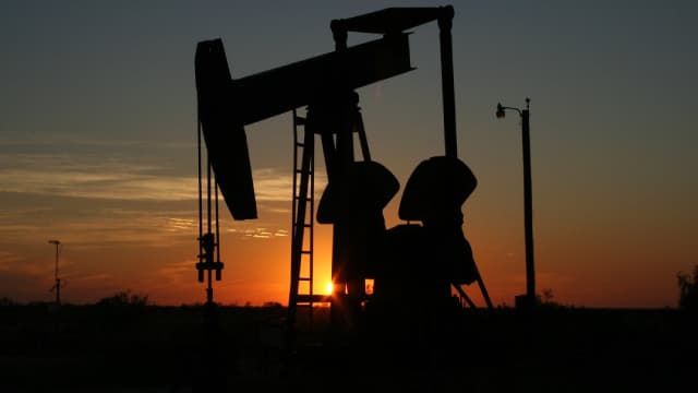 Energy Stocks Are Crushing the Market in 2026 — and Trump Could Keep the Rally Alive