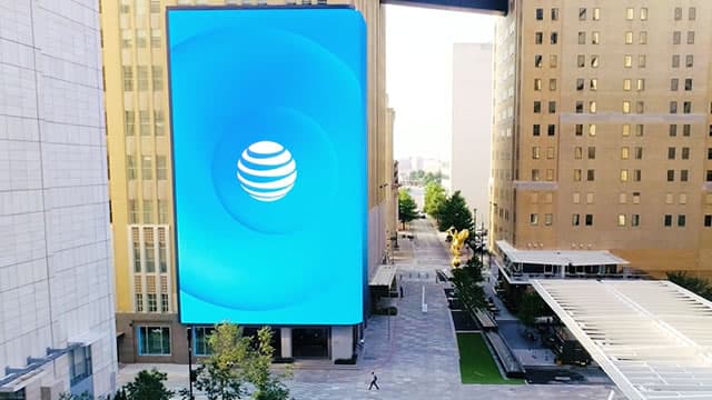 Making Sense of AT&T's Hiked Prices for Legacy Phone Plans