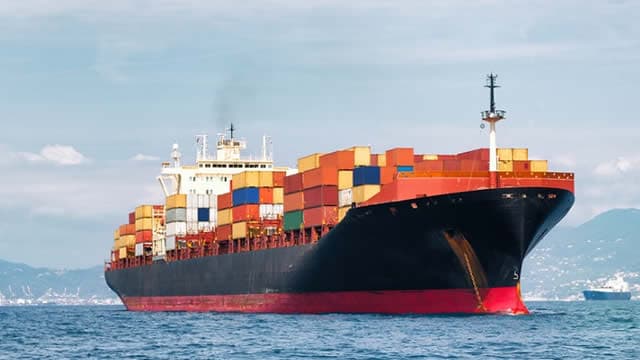 Star Bulk Carriers Corp. (SBLK) Is a Trending Stock: Facts to Know Before Betting on It