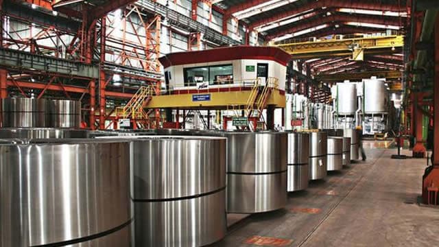 TECK vs. WPM: Which Stock Is the Better Value Option?