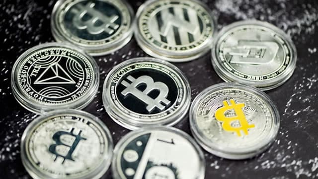Strategy's Michael Saylor raps about how he gets shareholders to pay for bitcoin buys