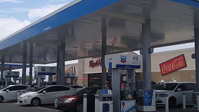 Chevron Stock Is an Absolute Steal at 11 Times Forward Earnings