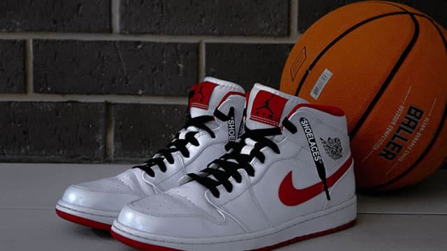 Nike Stock Struggles Mightily As Wall Street Eyes Earnings, China Progress