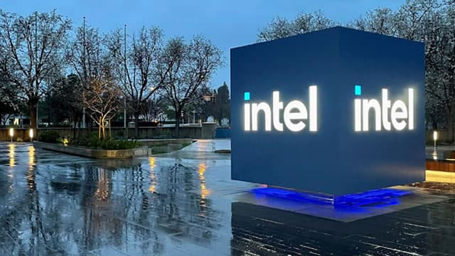Intel (INTC) Earnings Expected to Grow: What to Know Ahead of Next Week's Release