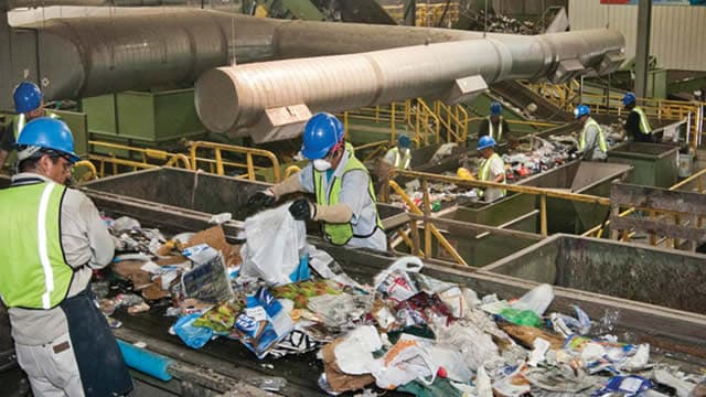 CLH Shares Decline 4.7% Since Second-Quarter 2026 Earnings Release