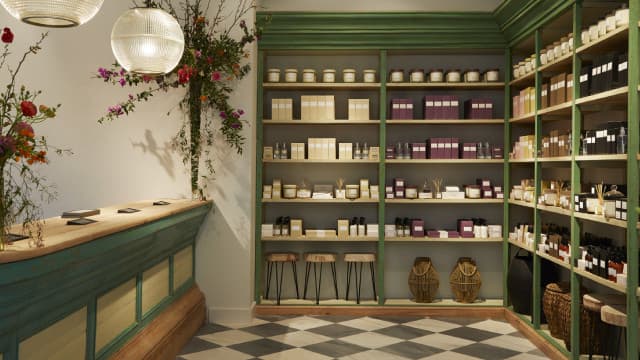 Is FGI Industries (FGI) Stock Outpacing Its Retail-Wholesale Peers This Year?