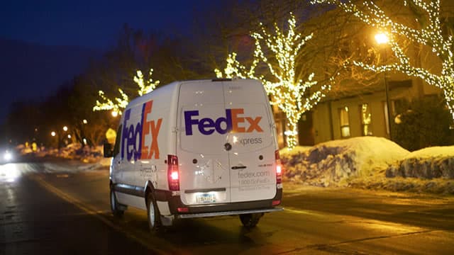 FedEx Gears Up For Q4 Print; Here Are The Recent Forecast Changes From Wall Street's Most Accurate Analysts