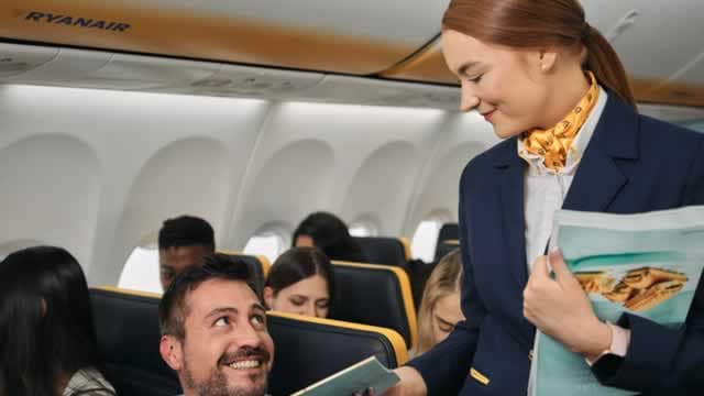Here's Why Investors Should Give Ryanair Stock a Miss Now
