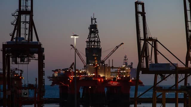 Gas prices could remain high this fall even if crude prices stabilize. Here's why