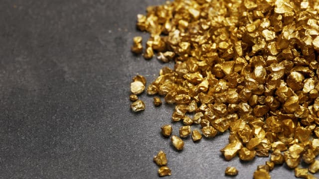 Back To Bullion: Top Gold Stocks For The Yellow Metal Rebound