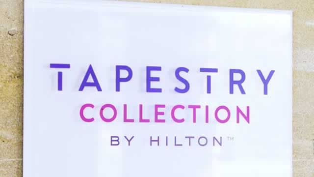 Bull Signal Flashing Amid Hotel Stock Pullback