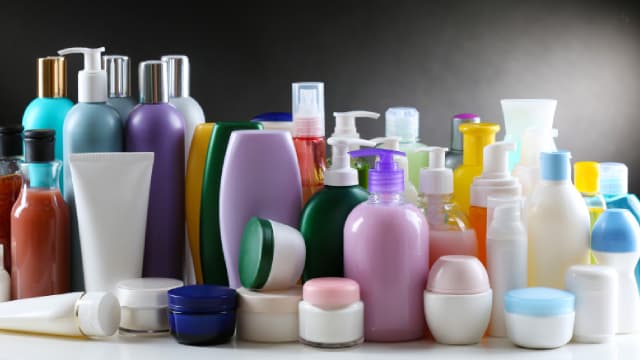 SkinHealth Systems Inc. (SKIN) Expected to Beat Earnings Estimates: Can the Stock Move Higher?