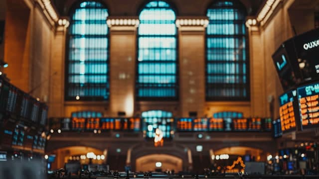 Allspring Smid Cap Growth Fund Q4 2025 Top Contributors And Detractors