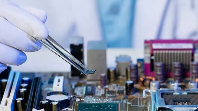 Lucid Diagnostics Inc. (LUCD) Reports Q4 Loss, Beats Revenue Estimates