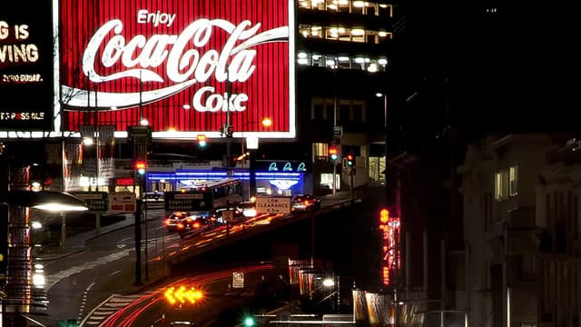 Despite More Tech Investments, Coca-Cola Stock Is a Top 5 Holding in Berkshire Hathaway's Portfolio