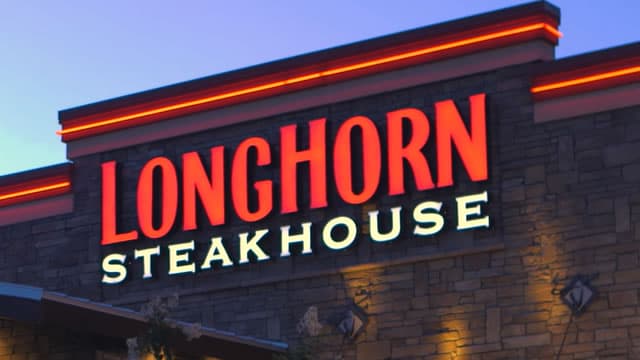 DRI's LongHorn Shines With 7.2% Comps: Can This Lead Growth?