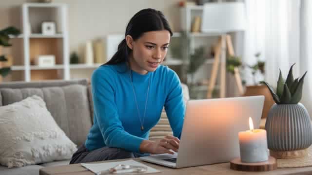 Is Etsy (ETSY) Stock Outpacing Its Retail-Wholesale Peers This Year?