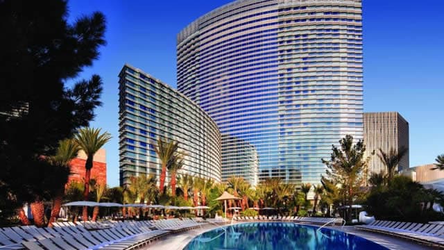 Despite Fast-paced Momentum, Marriott Vacations Worldwide (VAC) Is Still a Bargain Stock