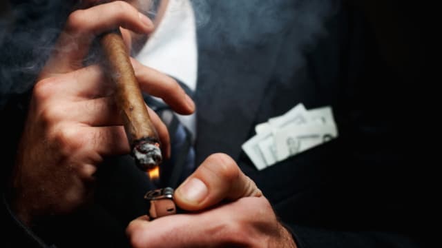 Universal Corp. (UVV) Q3 Earnings and Revenues Miss Estimates