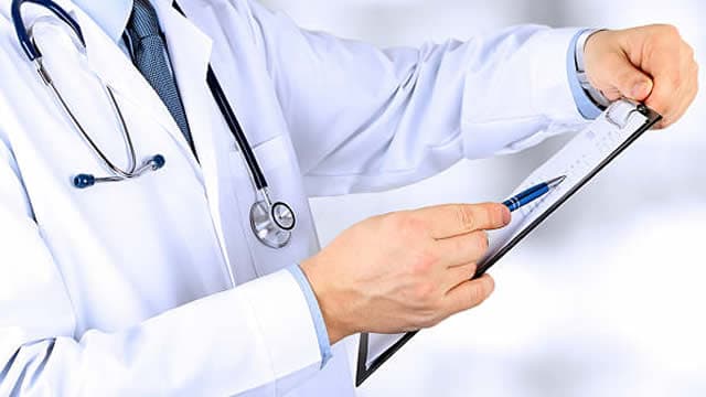 Is AUNA S.A. a Solid Investment Opportunity Post Q4 Earnings?