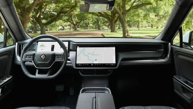 Rivian Made Car Dealers Back Down in Washington. More States May Be Next.