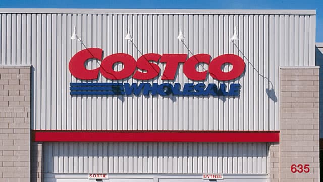 Costco's Growing Traffic Shows the Power of Its Value Strategy