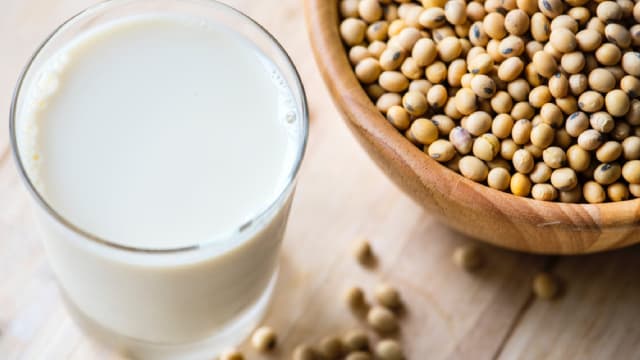 Lagging Food Stock Looks for a Post-Earnings Reprieve