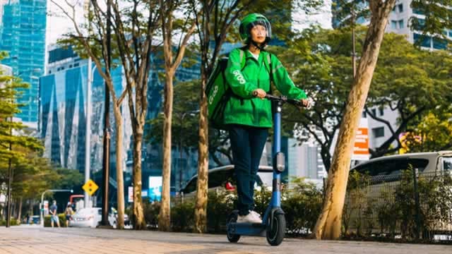 Grab Holdings Stock Forms Bottom After Strong Beat-and-Raise Quarter