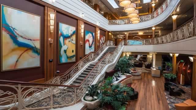 Royal Caribbean: The Oil Price Drag And Possible Surprise