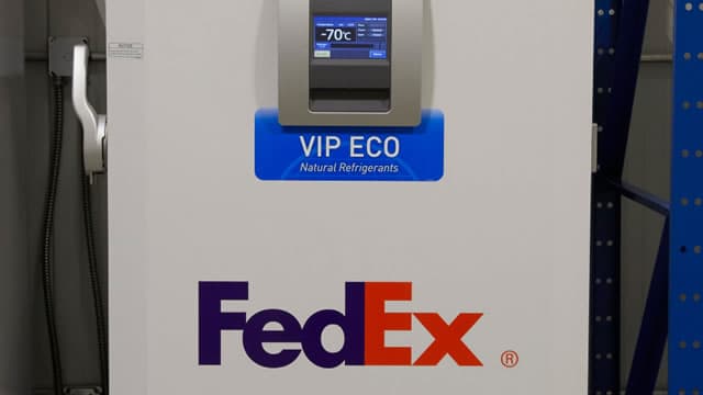 FedEx: Time To Take Some Chips Off The Table (Rating Downgrade)