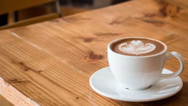 Dutch Bros Stock Jumps 25% in a Month: Buy the Rally or Wait?