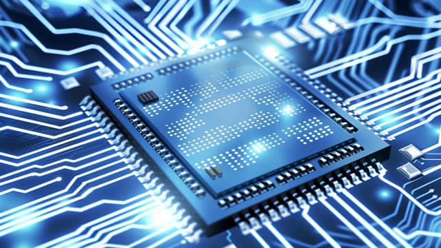 Qualcomm Stock Shakes Off Smartphone, PC Fears as AI Chip Excitement Grows