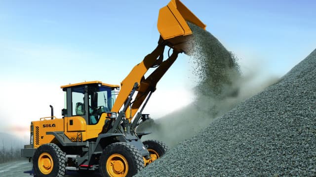 Sterling vs. Jacobs: Which Infrastructure Stock Is the Better Buy Now?