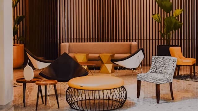 Delta Air Lines temporarily halts perks for members of Congress, citing the partial government shutdown