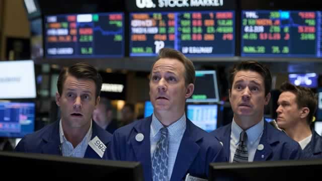 Wall Street's Most Accurate Analysts Weigh In On 3 Materials Stocks With Over 3% Dividend Yields