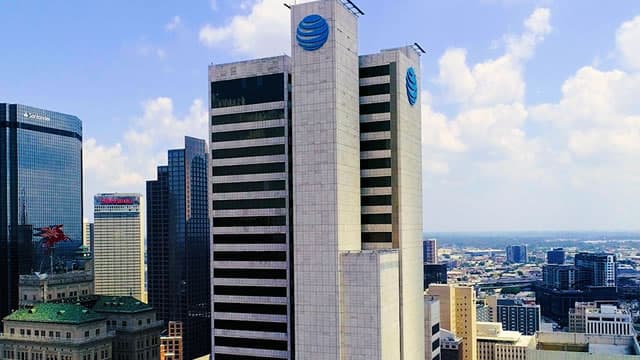 AT&T names Jennifer Biry as CFO from 2027, Desroches to retire