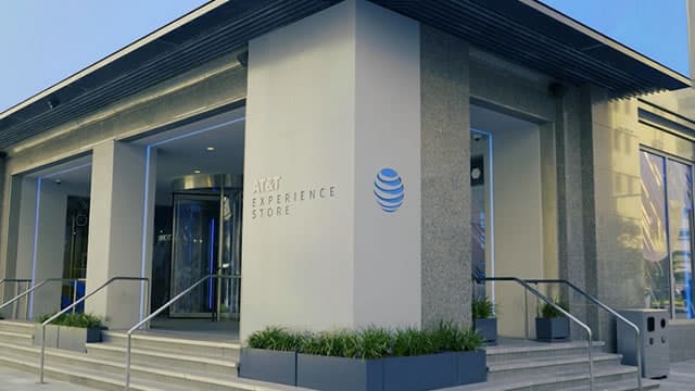 AT&T Doesn't Fear the ‘Token Future'