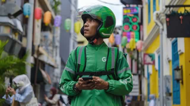 GRAB Q2 Earnings Surpass Estimates, Increase Year Over Year