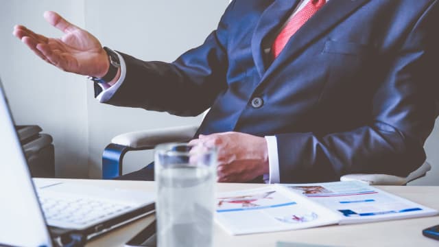 Are You Looking for a Top Momentum Pick? Why Pathward Financial (CASH) is a Great Choice