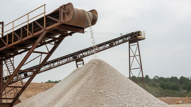 Are Investors Undervaluing SunCoke Energy (SXC) Right Now?