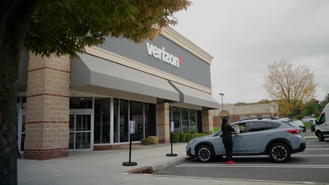 Verizon Communications Inc. (VZ) is Attracting Investor Attention: Here is What You Should Know