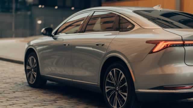 Li Auto Inc. Sponsored ADR (LI) Is a Trending Stock: Facts to Know Before Betting on It