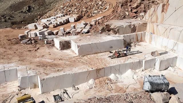 Hallador Energy (HNRG) Reports Q4 Loss, Lags Revenue Estimates