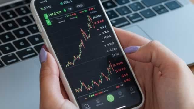 Apollo's Deal Spree Drives Fee-Related Revenue to a Record