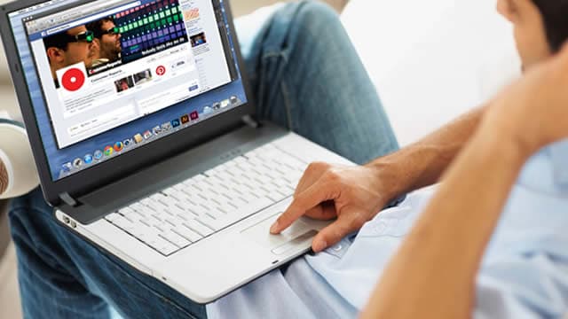 Fast-paced Momentum Stock Betterware de Mexico SAPI de C (BWMX) Is Still Trading at a Bargain