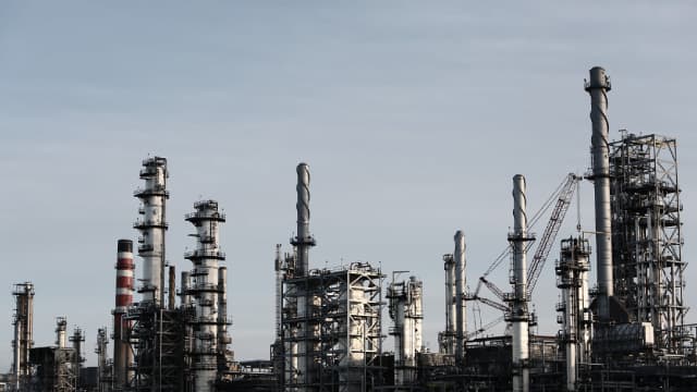 Valero Has Been Forced to Shut Down a Texas Refinery After an Explosion. Here's What Investors Need to Know.