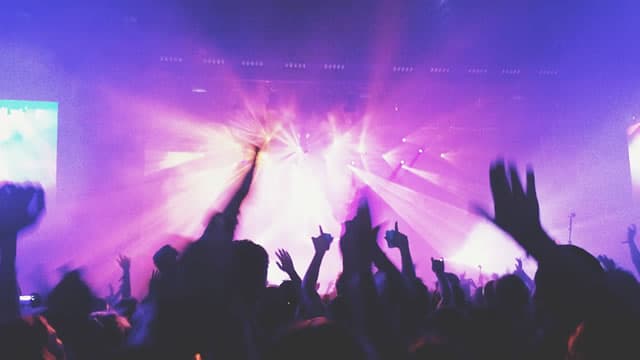 Live Nation's CEO Still Holds $760 Million in Stock Even After This Sale